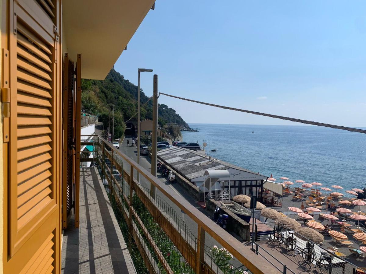 M'Illumino D'Immenso - Moneglia Apartments Kültér fotó